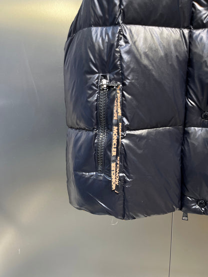 Moncler Parana Color-block Hooded Down Jacket – New Collection