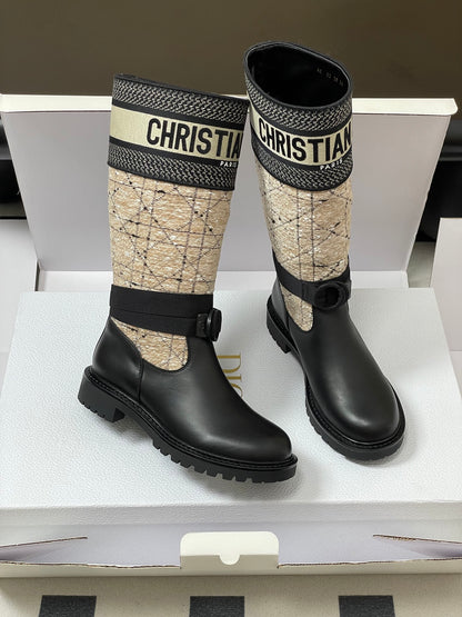 Dior D-Major Tweed Knight Boots – Autumn/Winter Collection
