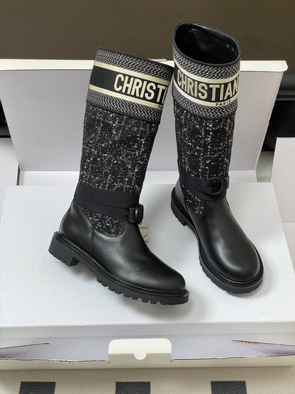 Dior D-Major Tweed Knight Boots – Autumn/Winter Collection