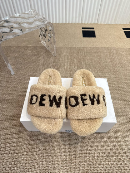Loewe Classic Autumn/Winter Wool Slippers