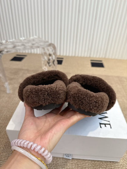 Loewe Classic Autumn/Winter Wool Slippers