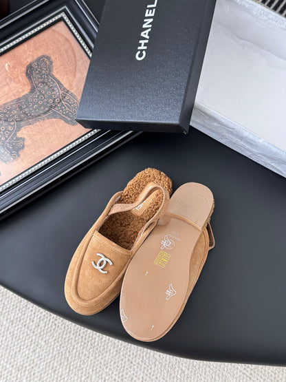 Chanel 24K Autumn/Winter Furry Mules