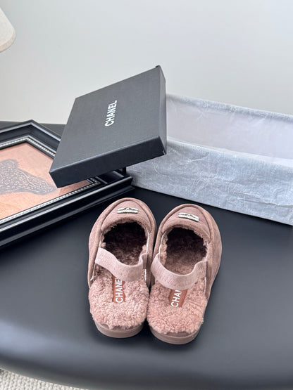 Chanel 24K Autumn/Winter Furry Mules