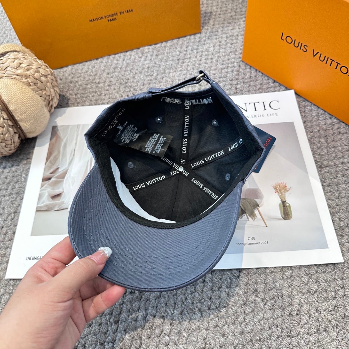 Louis Vuitton Unisex Baseball Cap – New Collection