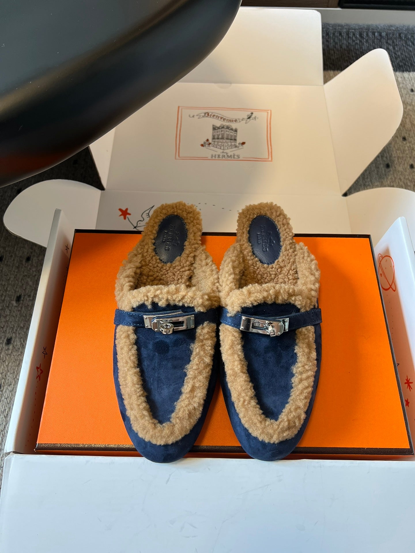 Hermès Leather Mules – 25FW