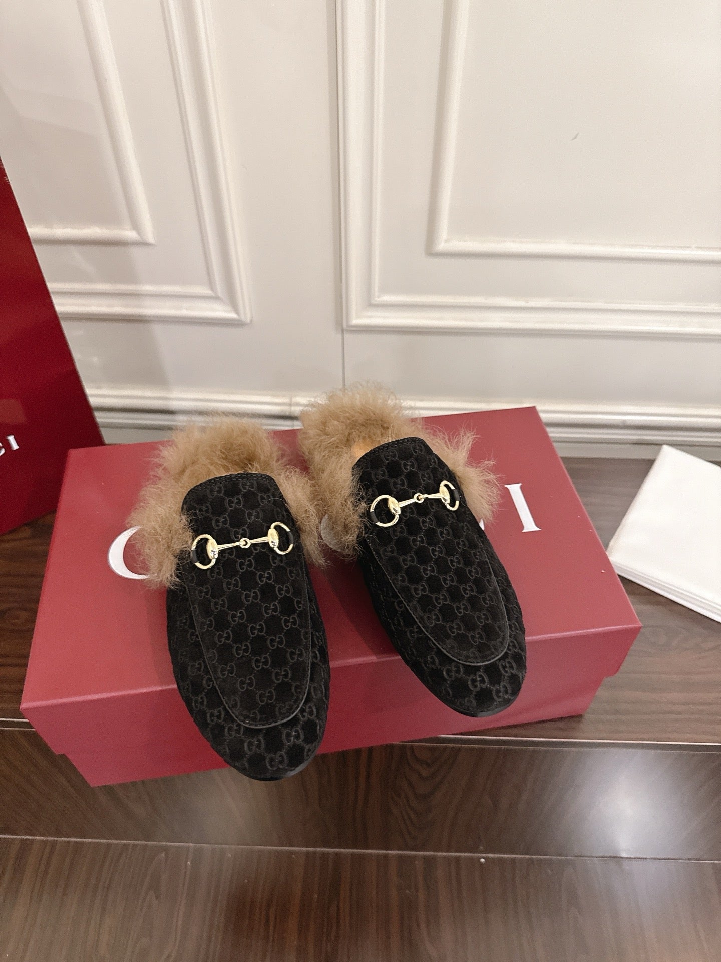 Gucci Tuscan Wool Loafers – Autumn/Winter Must-Have
