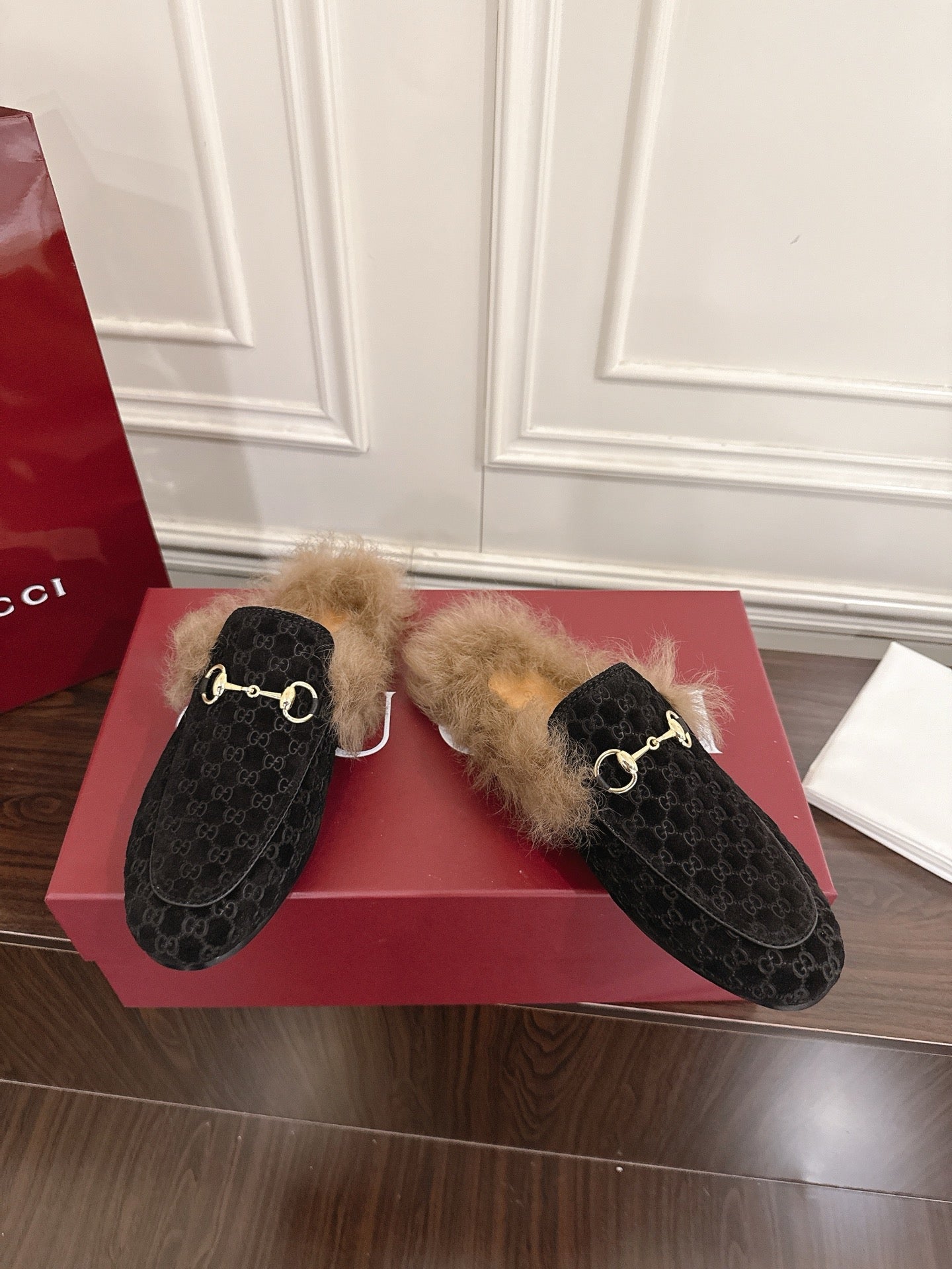 Gucci Tuscan Wool Loafers – Autumn/Winter Must-Have