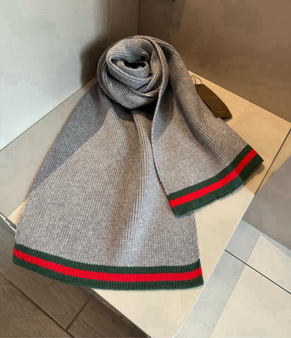 Gucci Classic Knitted Wool Scarf Hat Set – Men's