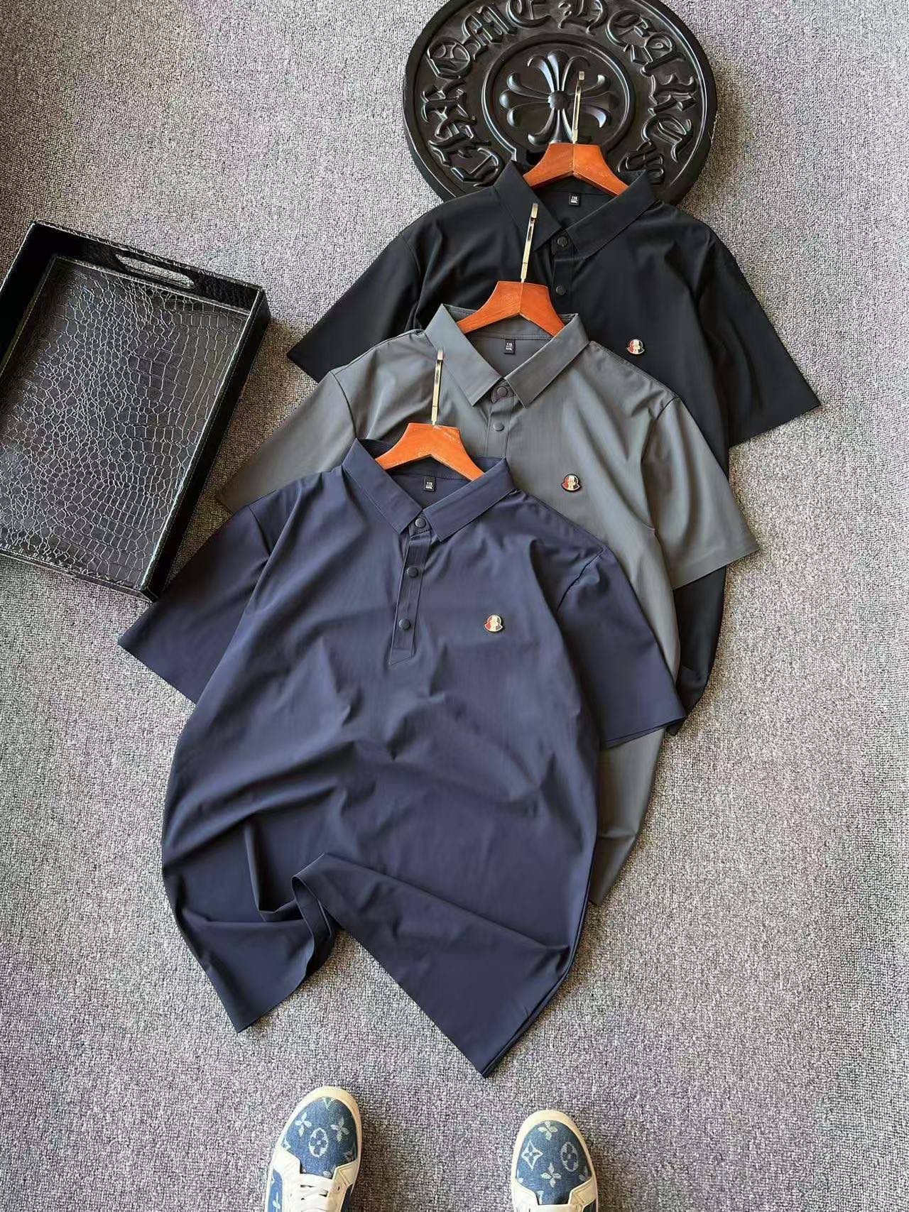 Moncler Lightweight Business Casual Seamless Polo Shirt – 2024 Collection