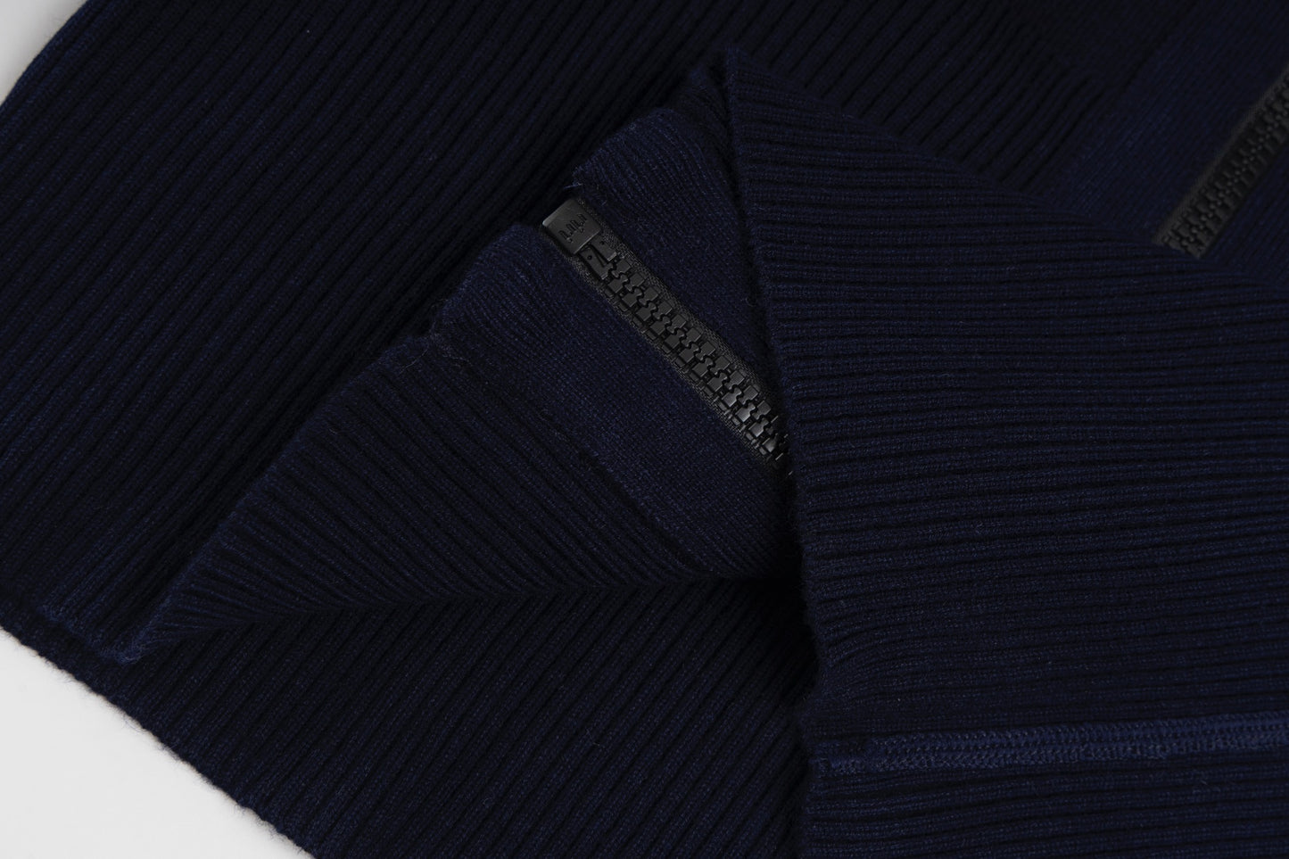 Dior Reversible Oblique Zipper Knit Cardigan – 25FW