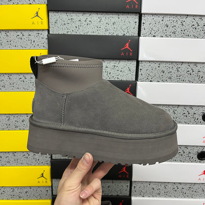 UGG Platform Low-Cut Snow Boots
