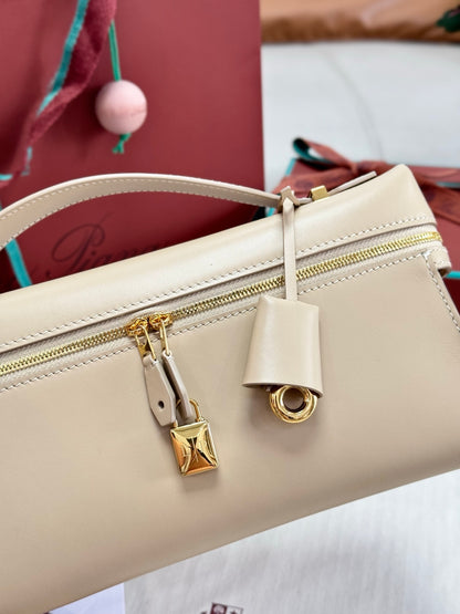 Loro Piana Extra Clutch L29 Handbag