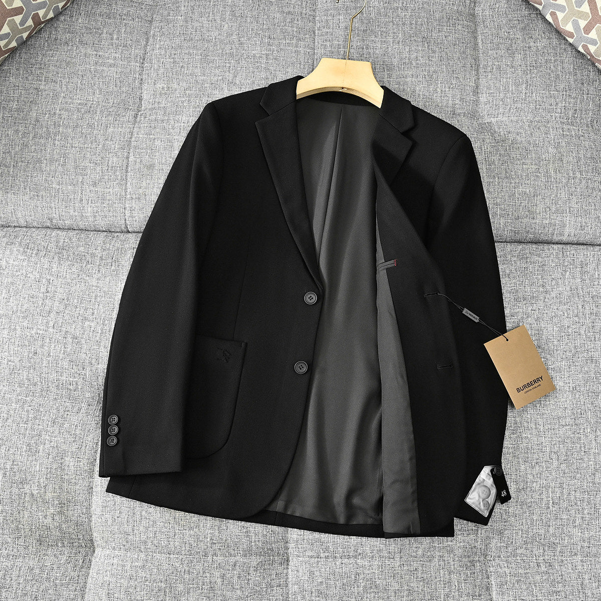 Burberry Slim Fit Casual Blazer – 25S Collection