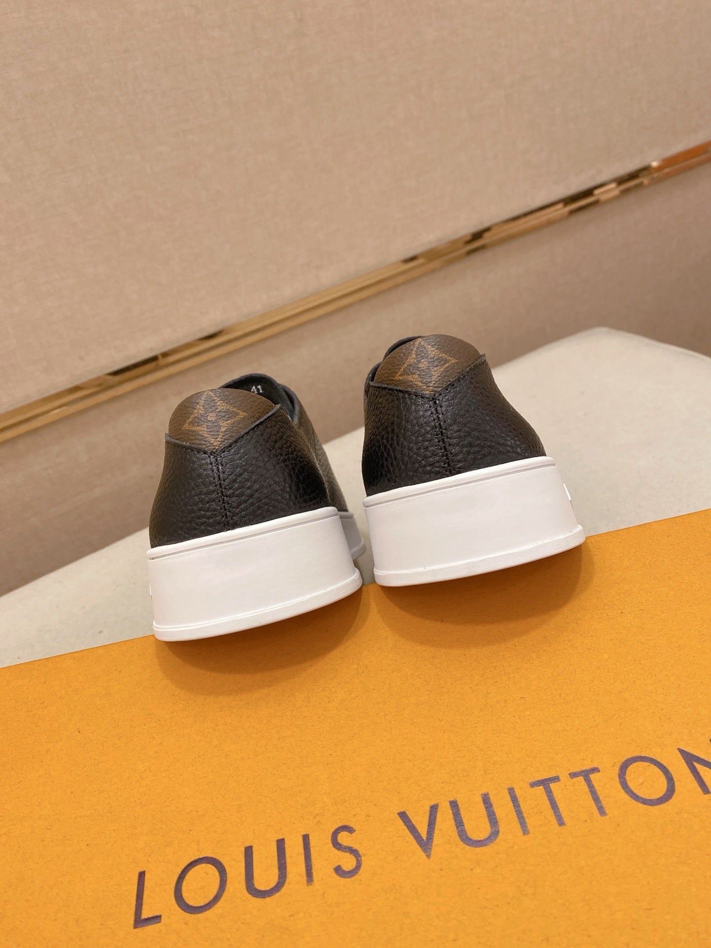 Louis Vuitton New Style Leather Loafers