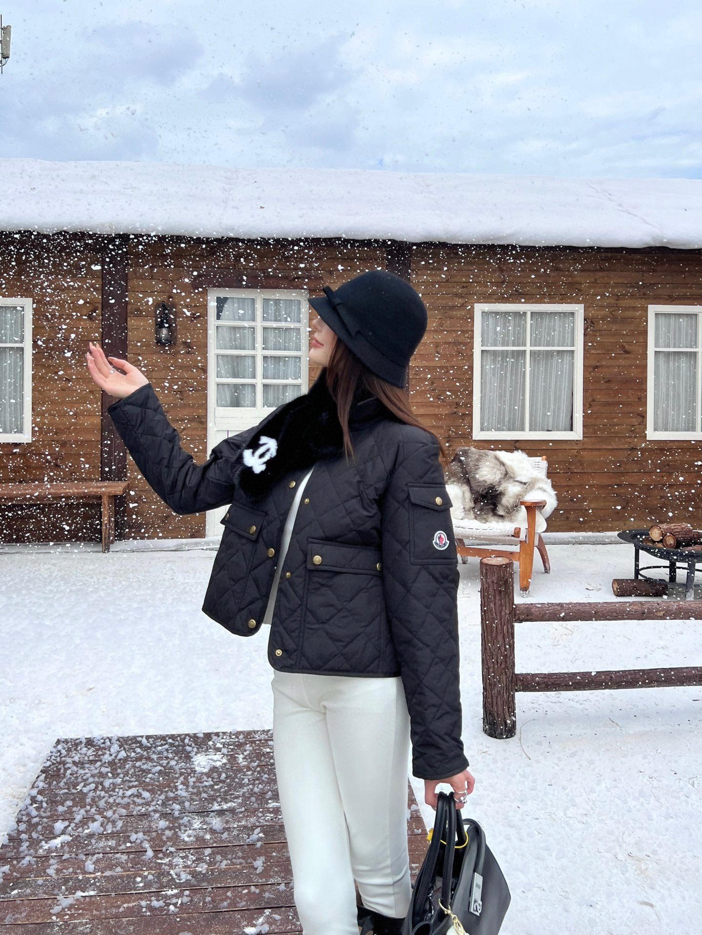 Moncler Diamond Quilted Padded Short Jacket