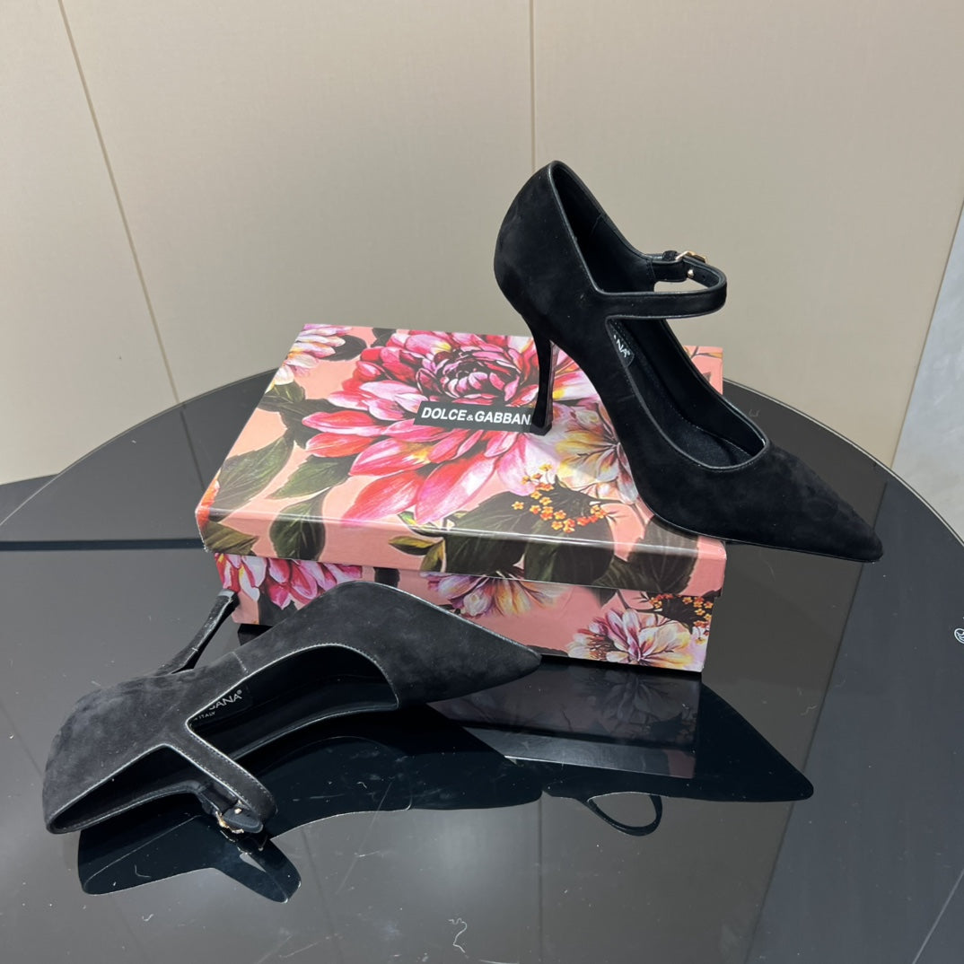 Dolce & Gabbana Pointed Toe Cross-Strap Pumps – 25FW