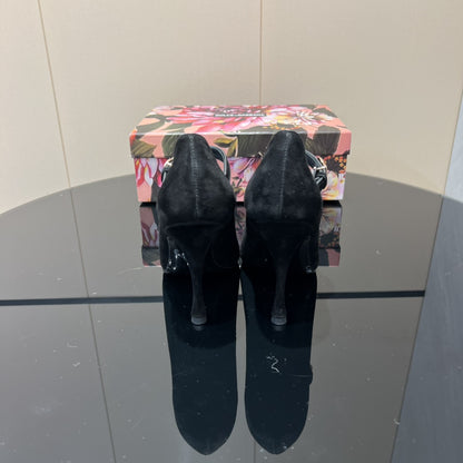 Dolce & Gabbana Pointed Toe Cross-Strap Pumps – 25FW