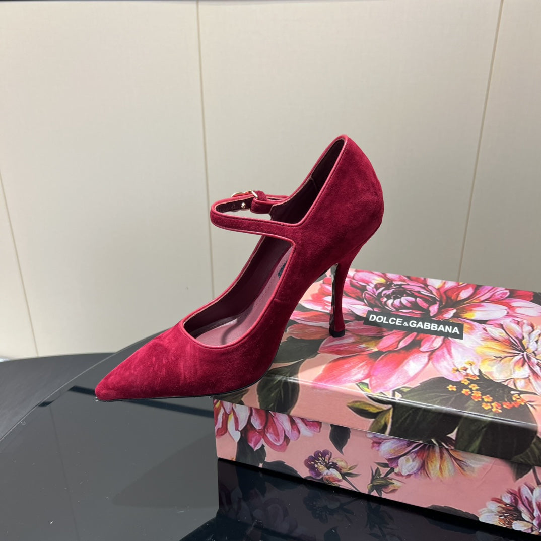 Dolce & Gabbana Pointed Toe Cross-Strap Pumps – 25FW