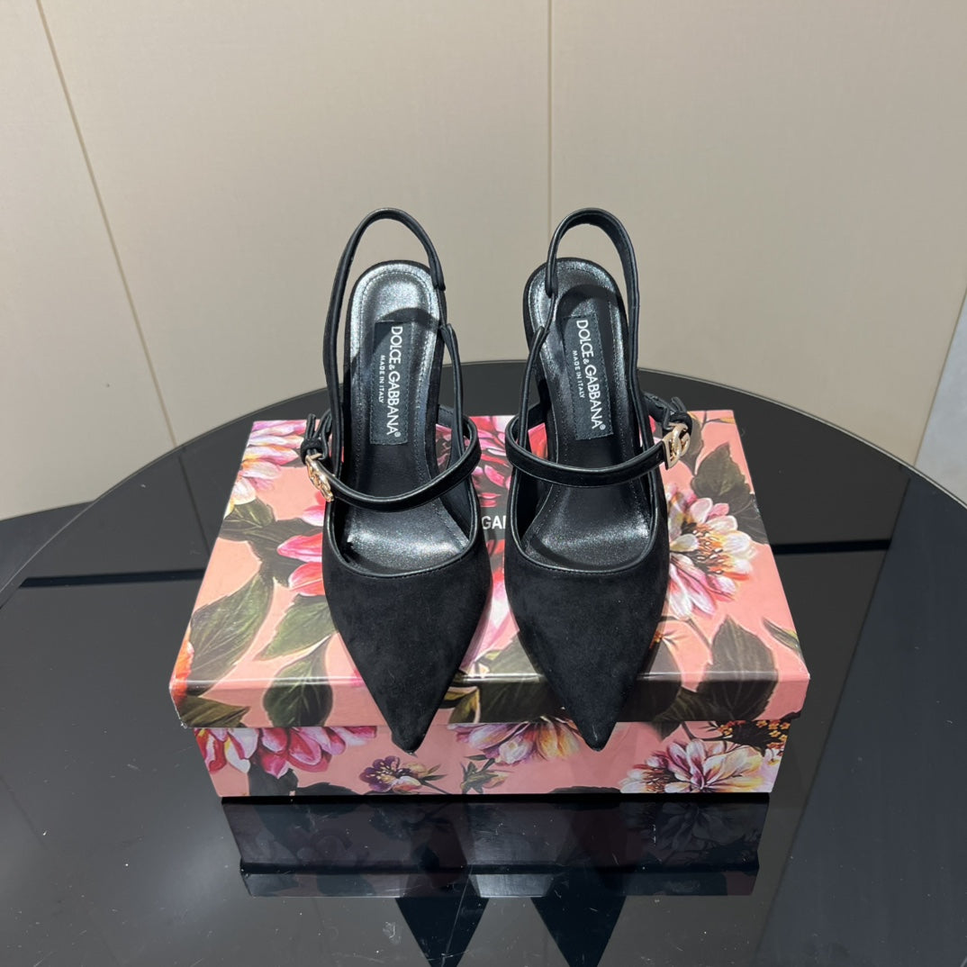 Dolce & Gabbana Pointed Toe Cross-Strap Pumps – 25FW