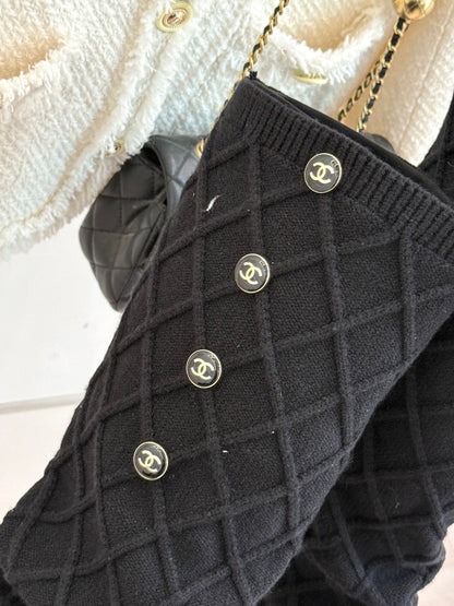 Chanel 25K Color-block Knit Sock Boots – Autumn/Winter Collection