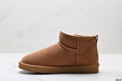 UGG Classic Ultra Mini Platform Snow Boots