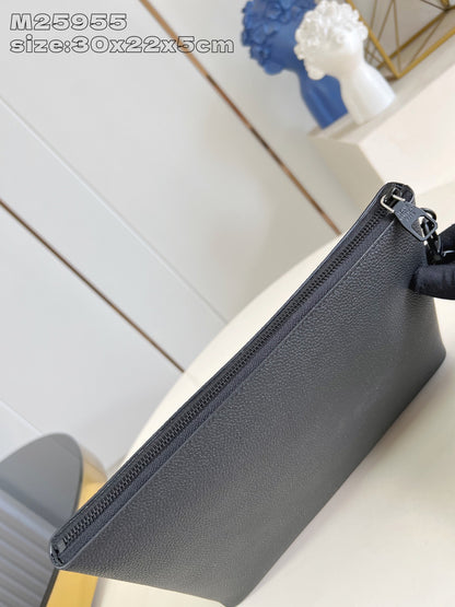Louis Vuitton Takeoff Pouch