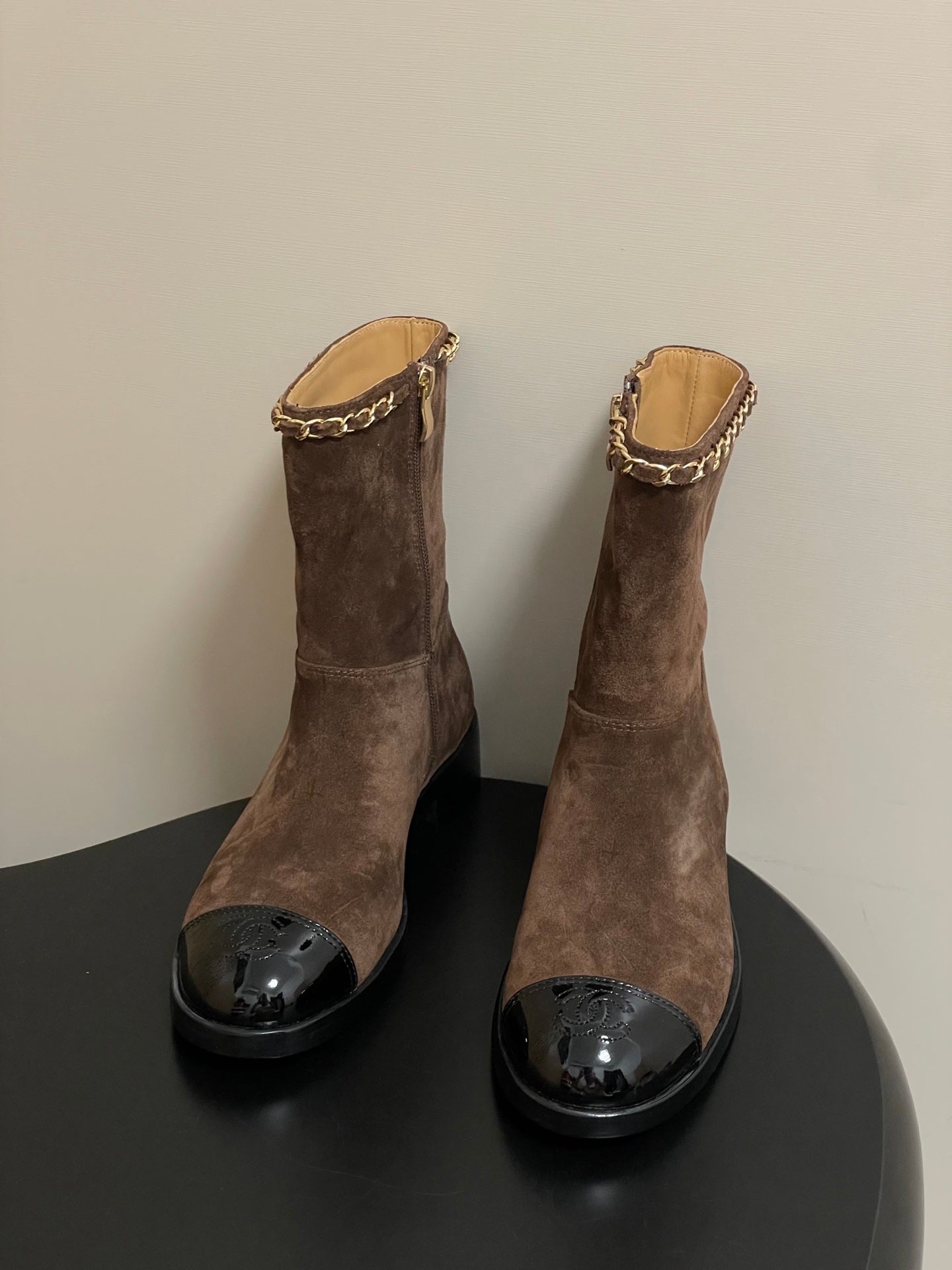 Chanel Spliced Chain Ankle Boots – 25FW