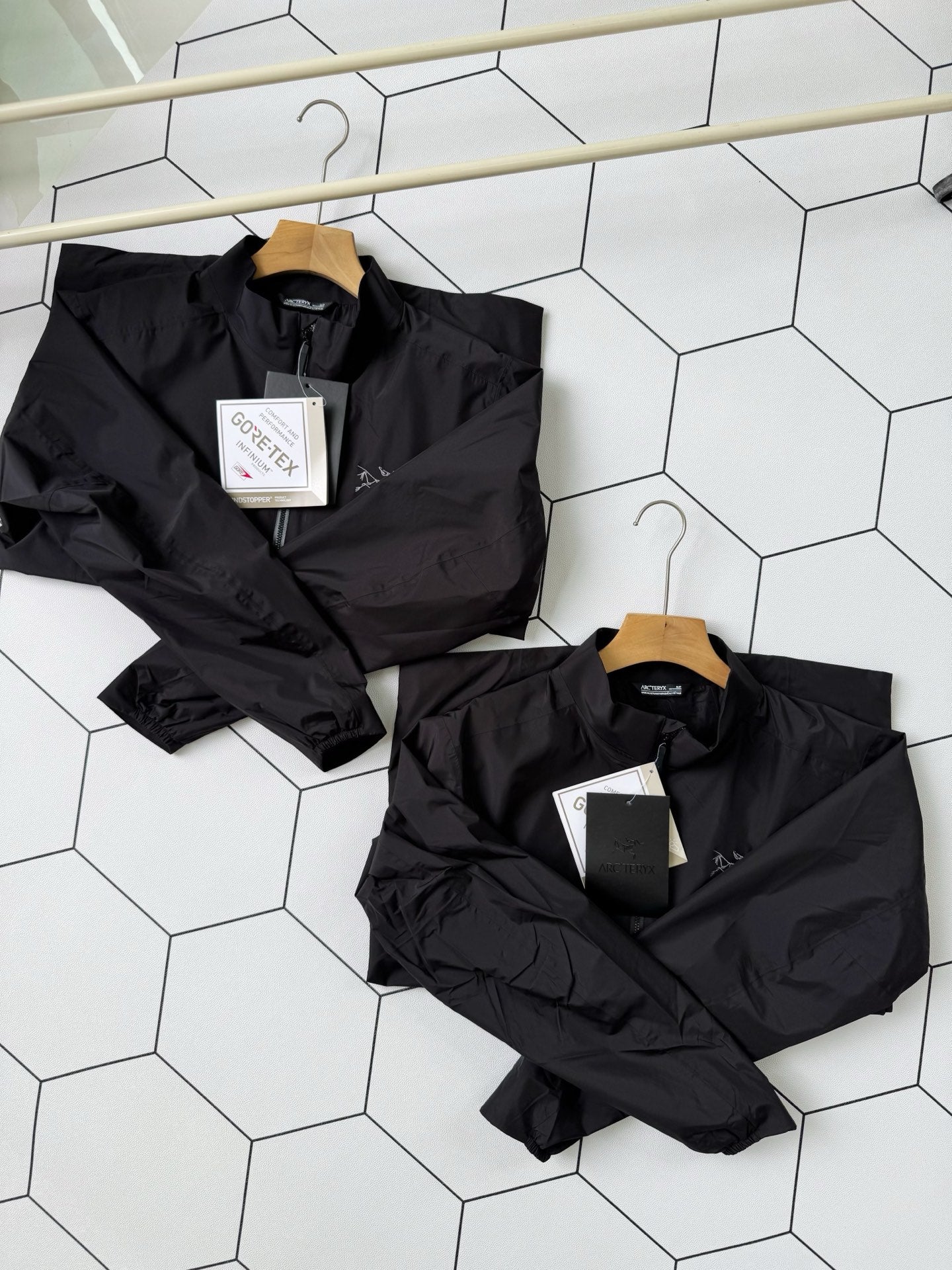 Arc'teryx Solano Windbreaker Jacket – 2025 Model