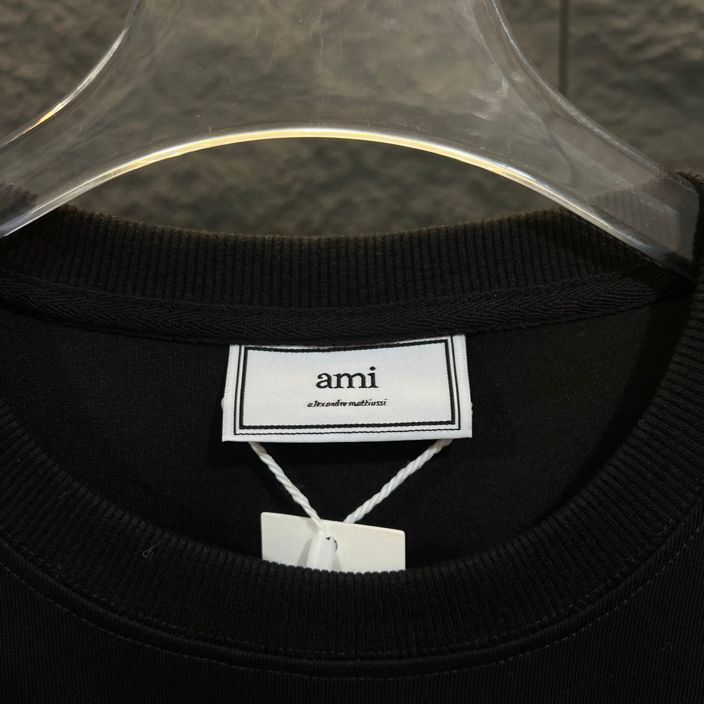 AMI Paris Heart Logo Embroidered Crewneck Sweatshirt – 25SS