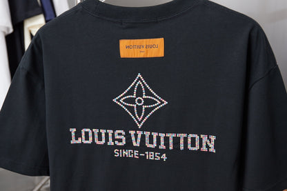 Louis Vuitton Embroidered Hollow LV Letter T-Shirt – 2026SS