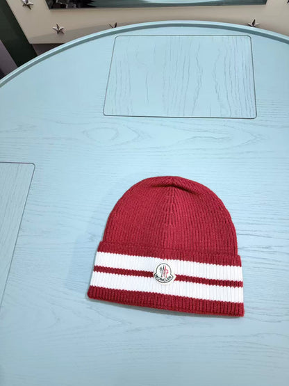 Moncler Classic Jacquard Knit Beanie – Kids Collection – 25FW