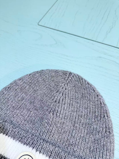 Moncler Classic Jacquard Knit Beanie – Kids Collection – 25FW