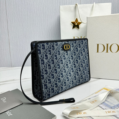 Dior 30 Montaigne Oblique Jacquard Clutch Bag