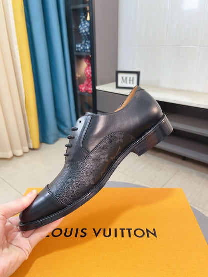 Louis Vuitton Men's Business Casual Leather Shoes