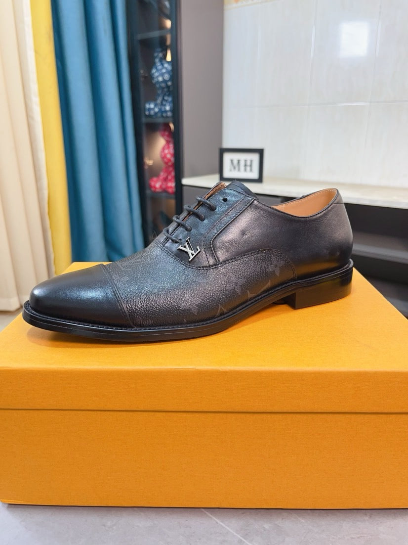 Louis Vuitton Men's Business Casual Leather Shoes