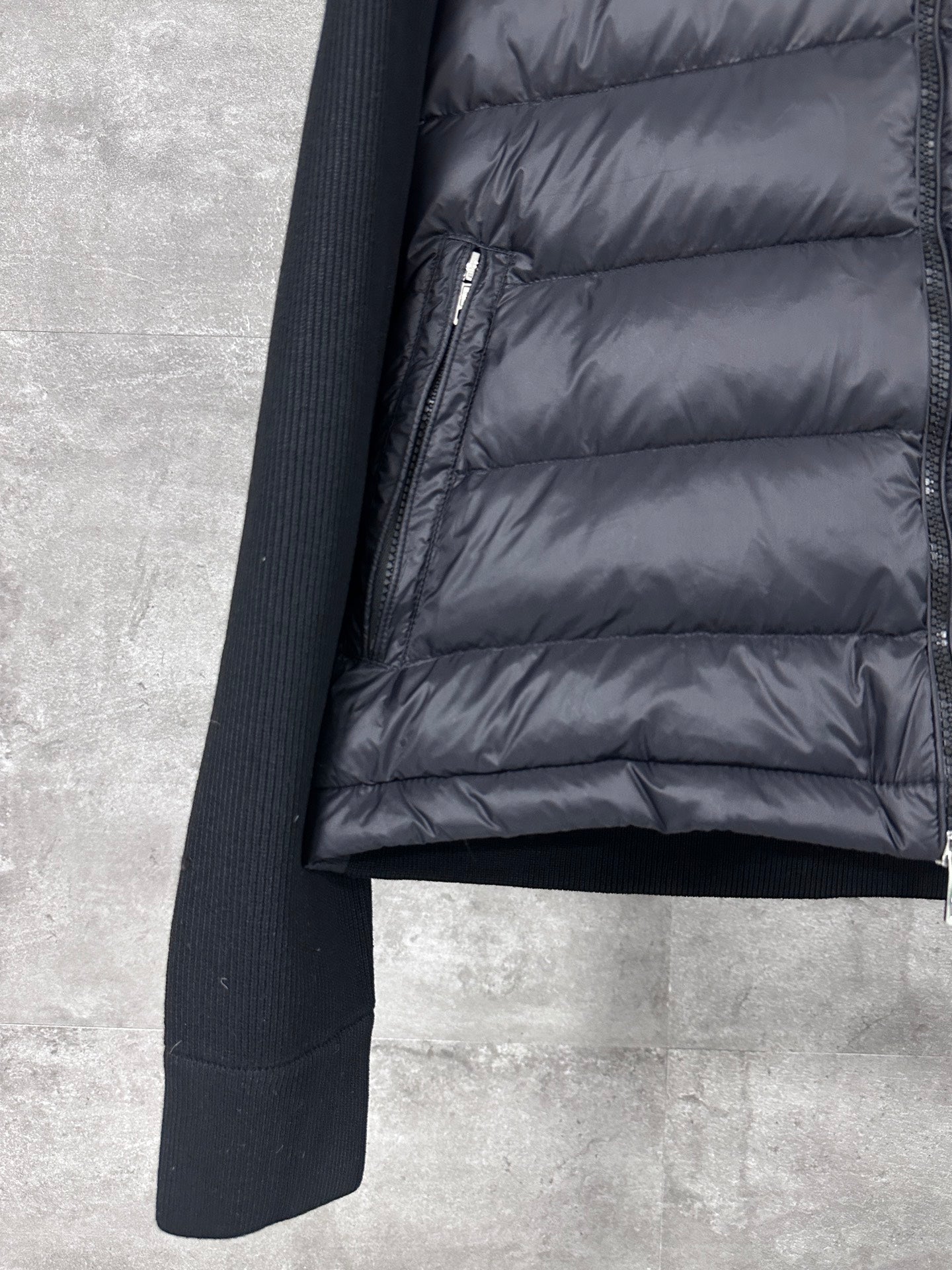 Moncler Hooded Wool Knit Spliced Down Jacket – Early Autumn Collection