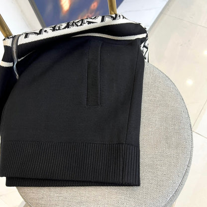 Gucci GG Logo Knit Zip Jacket – 2025FW