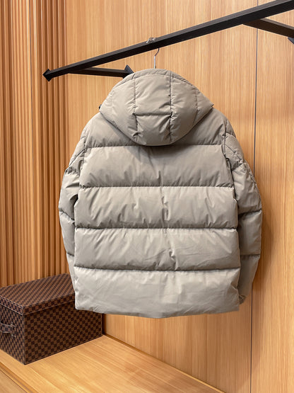 Moncler Designer Structural Down Jacket – 2025 Latest Model