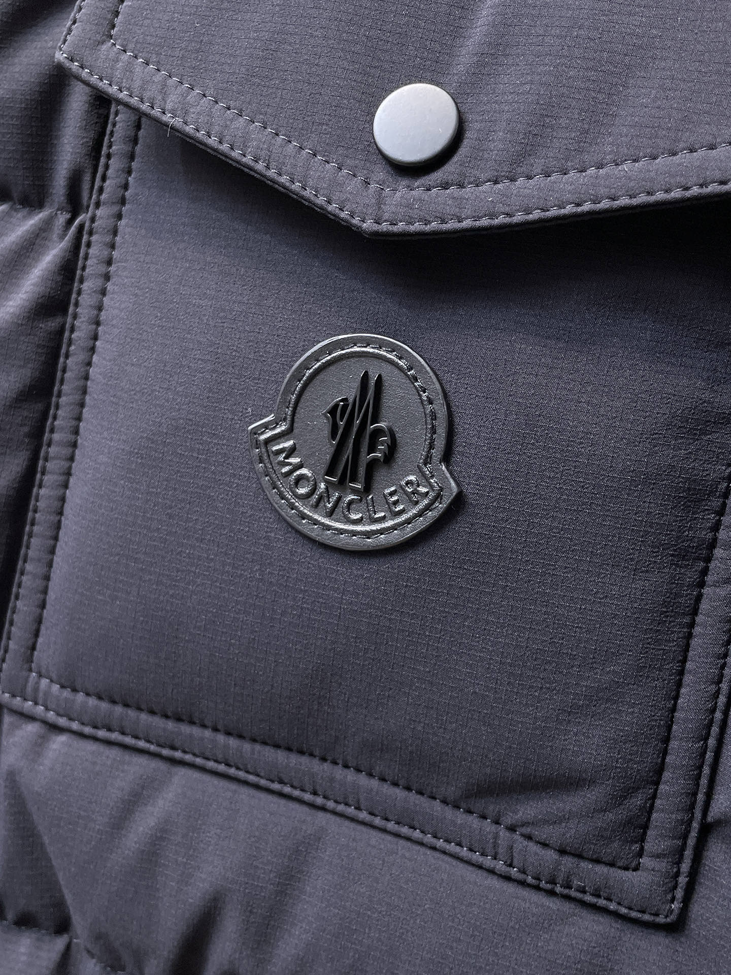 Moncler Designer Structural Down Jacket – 2025 Latest Model