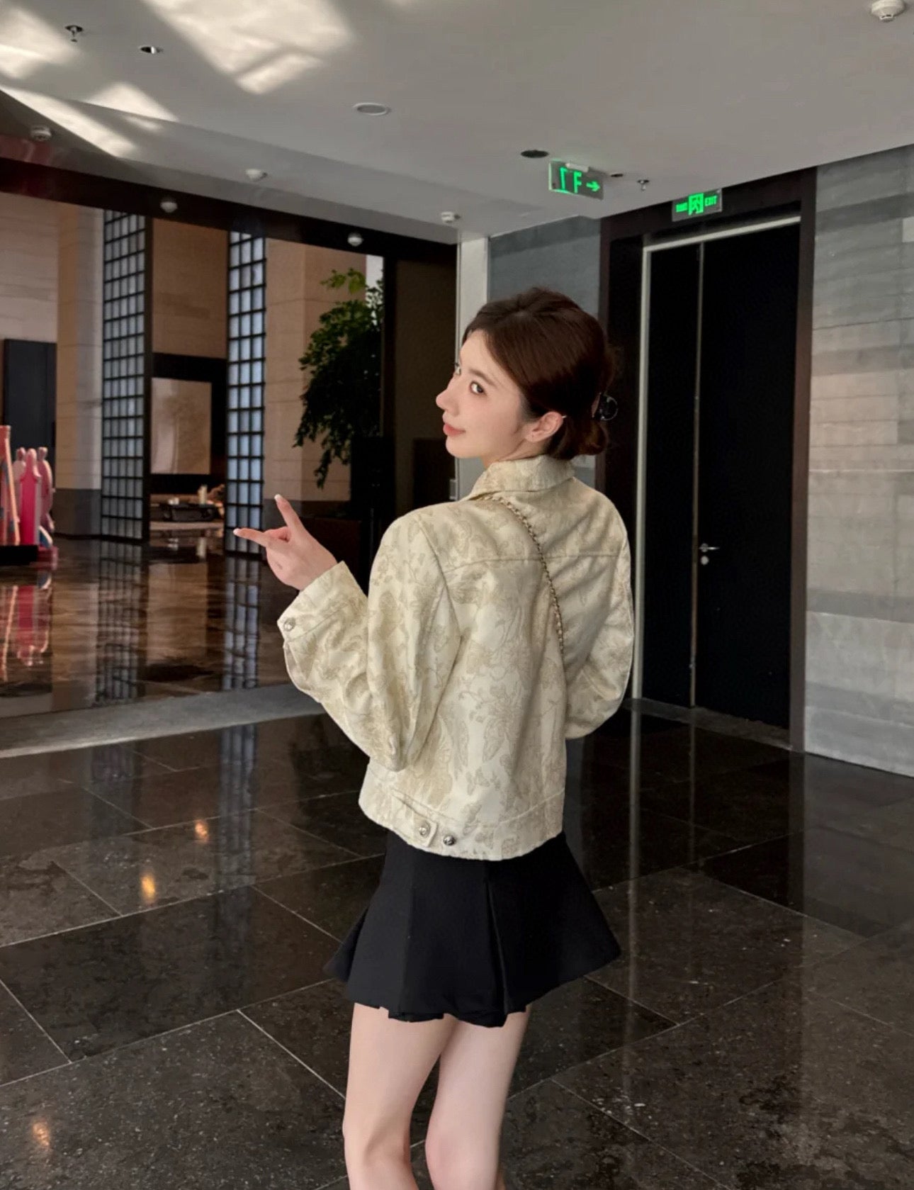 Dior CD Bee Embroidery Floral Short Jacket