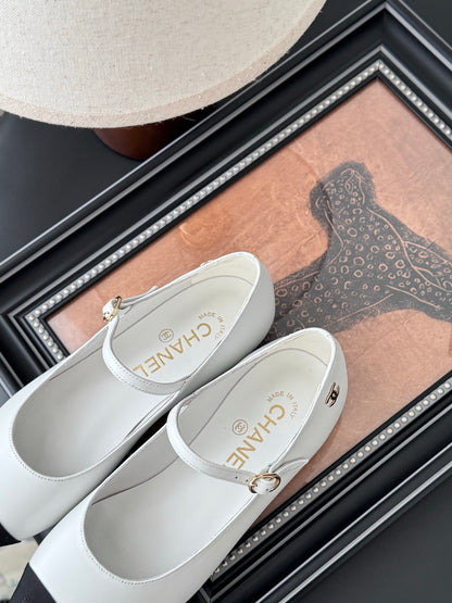 Chanel 25B Mary Jane Flats