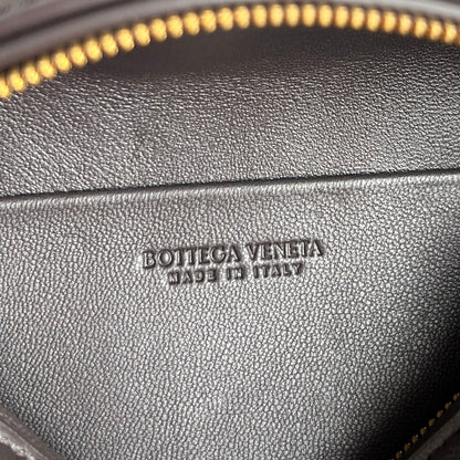 Bottega Veneta Soft Vanity Chain Vanity Case