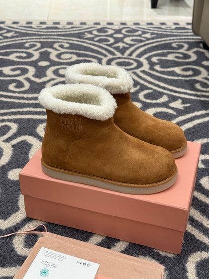 Miu Miu Snow Boots – FW25 New Arrival
