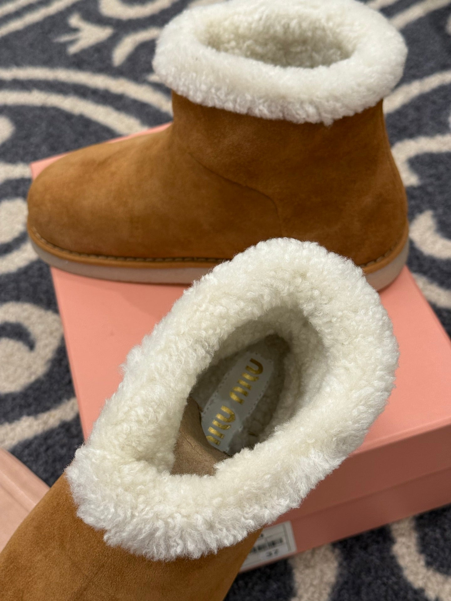 Miu Miu Snow Boots – FW25 New Arrival