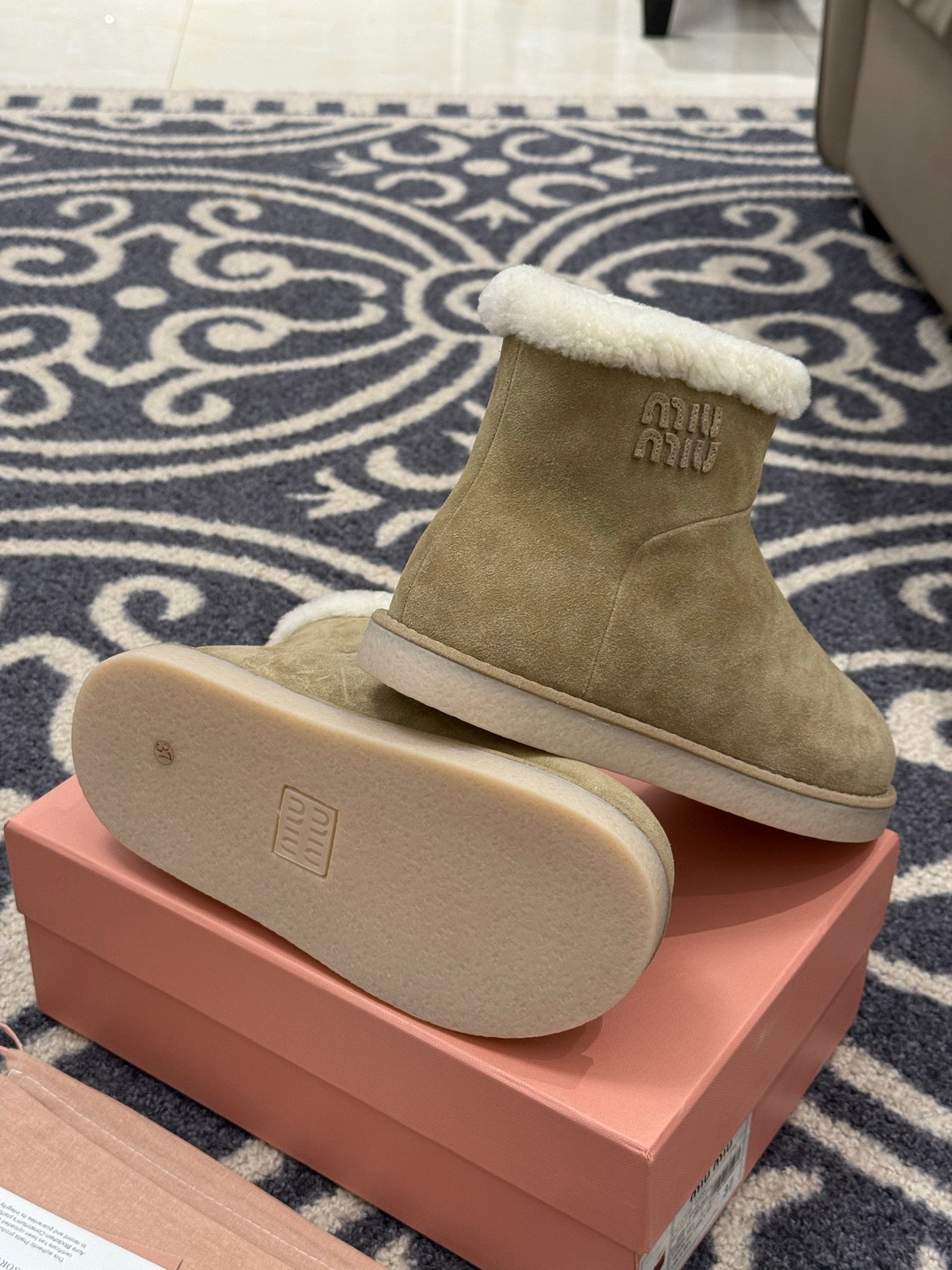 Miu Miu Snow Boots – FW25 New Arrival