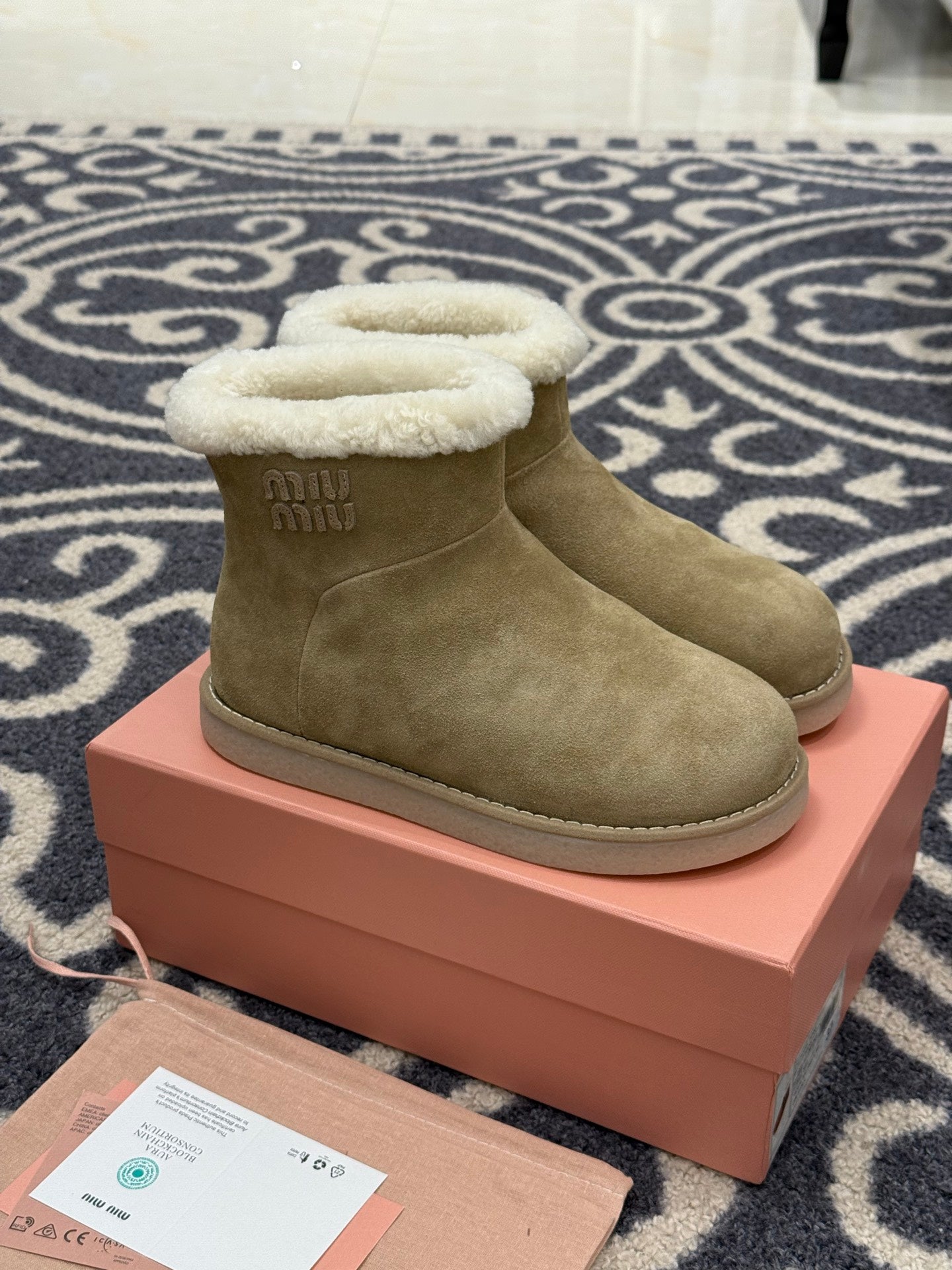Miu Miu Snow Boots – FW25 New Arrival