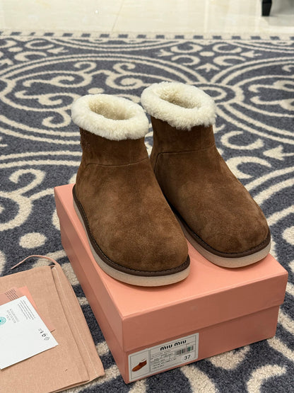 Miu Miu Snow Boots – FW25 New Arrival