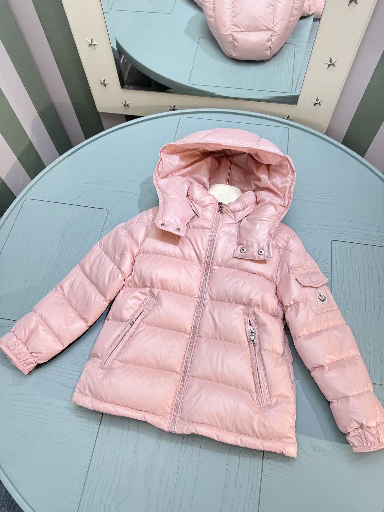 Moncler Kids Puffer Jacket – 2025 Collection