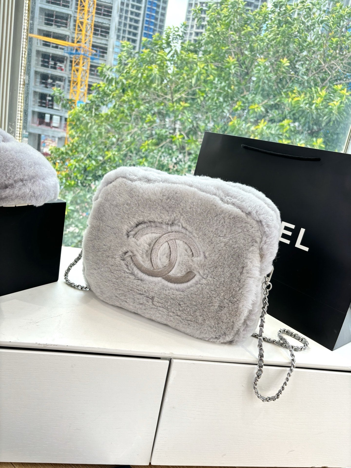 Chanel Wool Furry Mules – Autumn/Winter 25S Collection