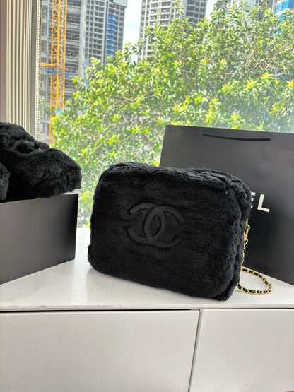 Chanel Wool Furry Mules – Autumn/Winter 25S Collection